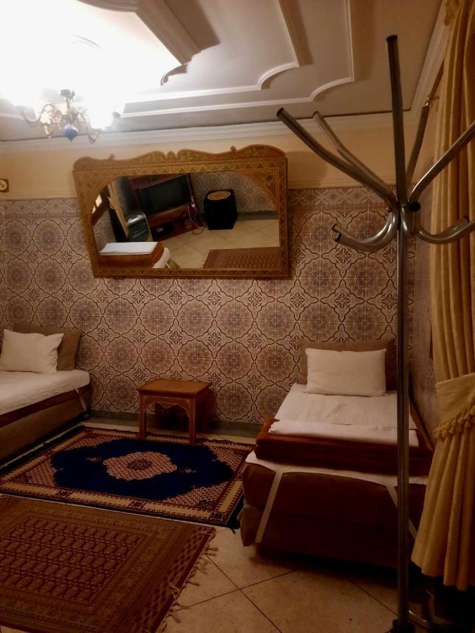 Stay With Low Budget Марракеш Екстер'єр фото