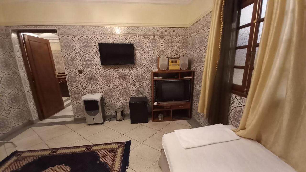 Stay With Low Budget Марракеш Екстер'єр фото